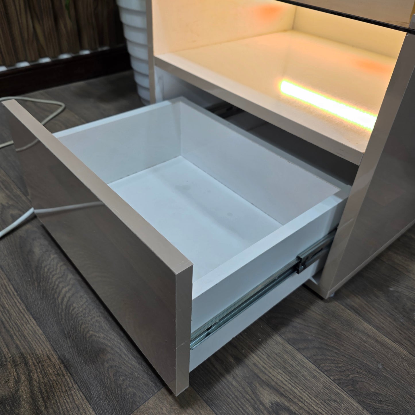 Table de nuit moderne LED