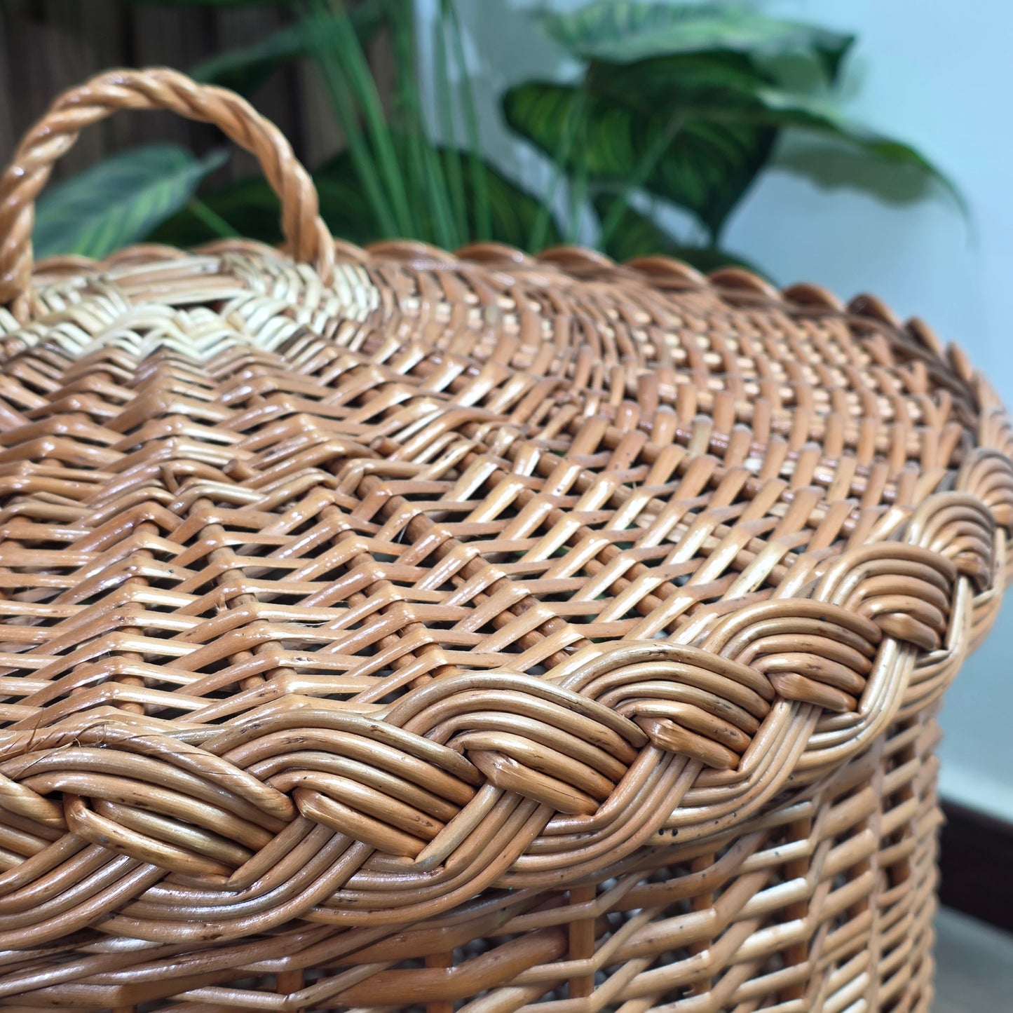 Panier a linge en osier naturel